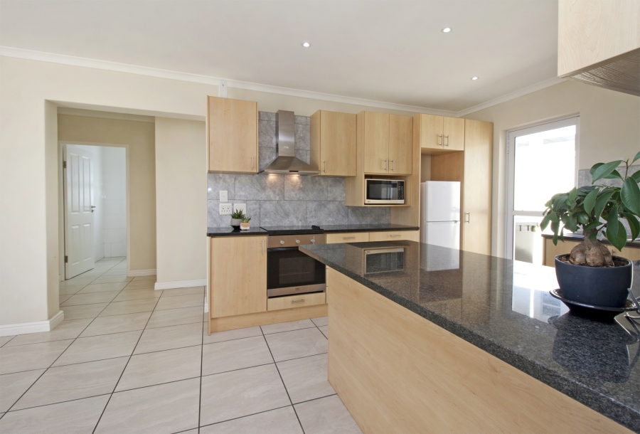 To Let 3 Bedroom Property for Rent in Bluewater Estate Western Cape